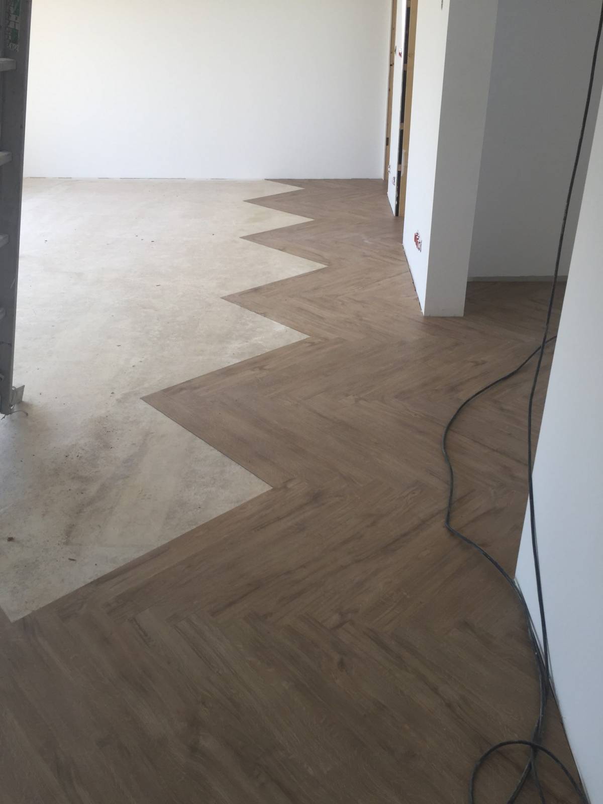 Fourniture et pose de lames/dalles PVC (aussi appelées LVT) dans le neuf ou la rénovation dans le Haut-Rhin et le Bas-Rhin Kingersheim 7