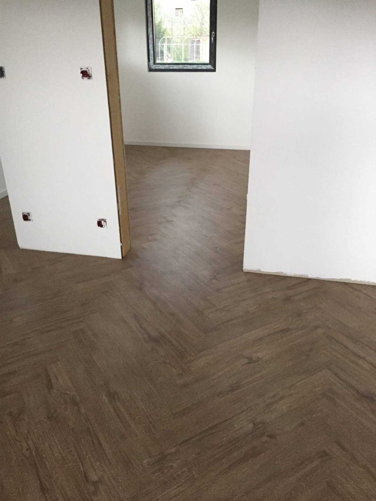 Fourniture et pose de lames/dalles PVC (aussi appelées LVT) dans le neuf ou la rénovation dans le Haut-Rhin et le Bas-Rhin Wintzenheim 3